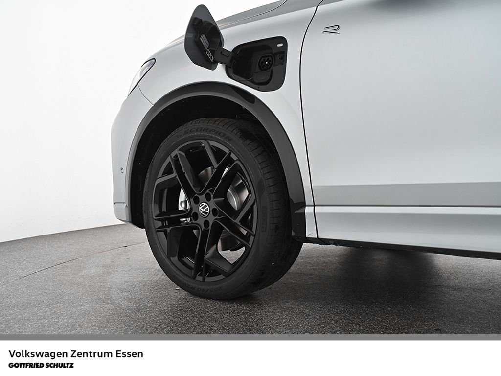 Volkswagen Tiguan R-Line 1 5 l eHybrid DSG Leder Pano Navi