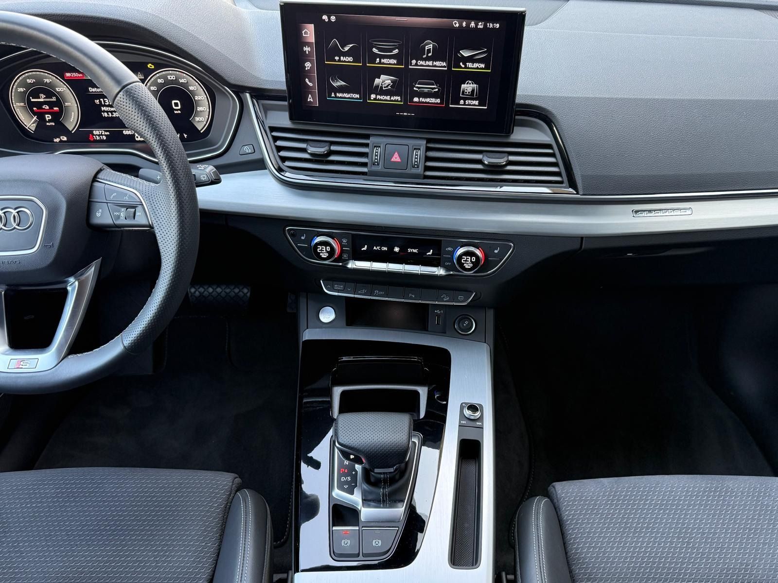 Audi Q5 50 TFSIe S LINE QUATTRO+WINTERRÄDER+B&O+AHK+