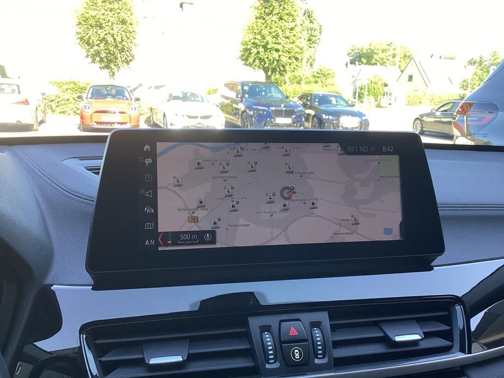 BMW X1 xDrive25e xLine - Samsaru's Car Outlet