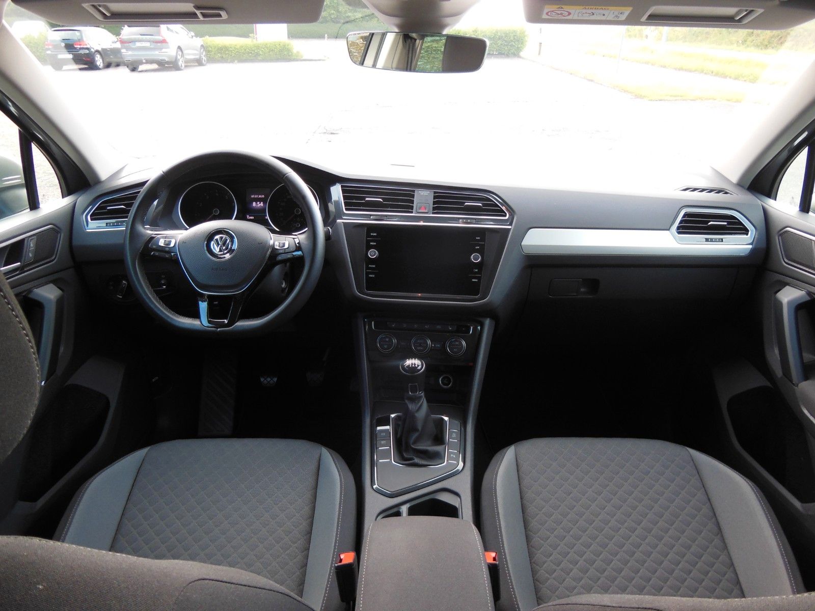 Volkswagen Tiguan Comfortline 1.5 TSI - Samsaru's Car Outlet
