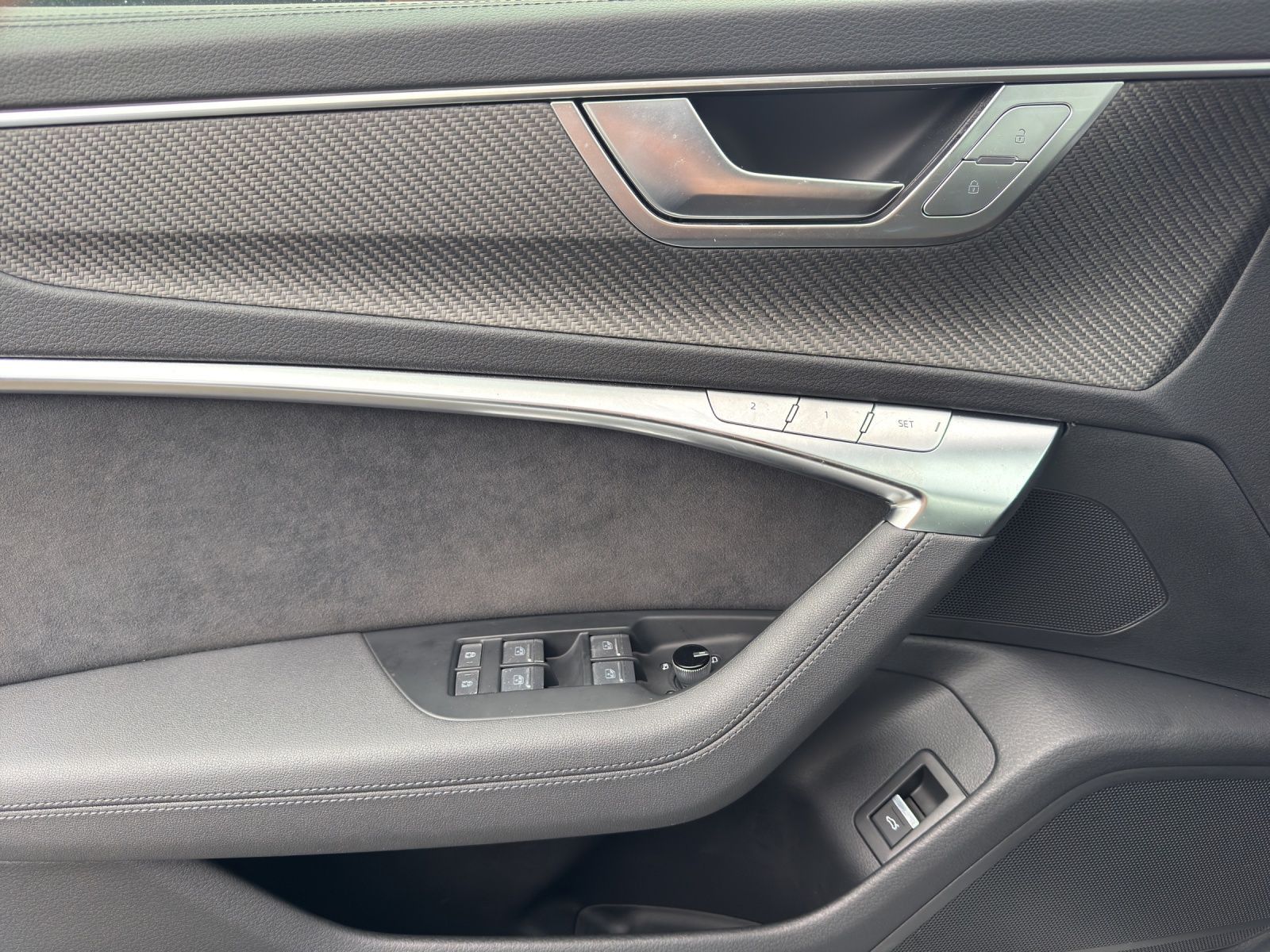 Audi RS 6 Avant TFSI Q HuD SPORTSITZE KAMERA