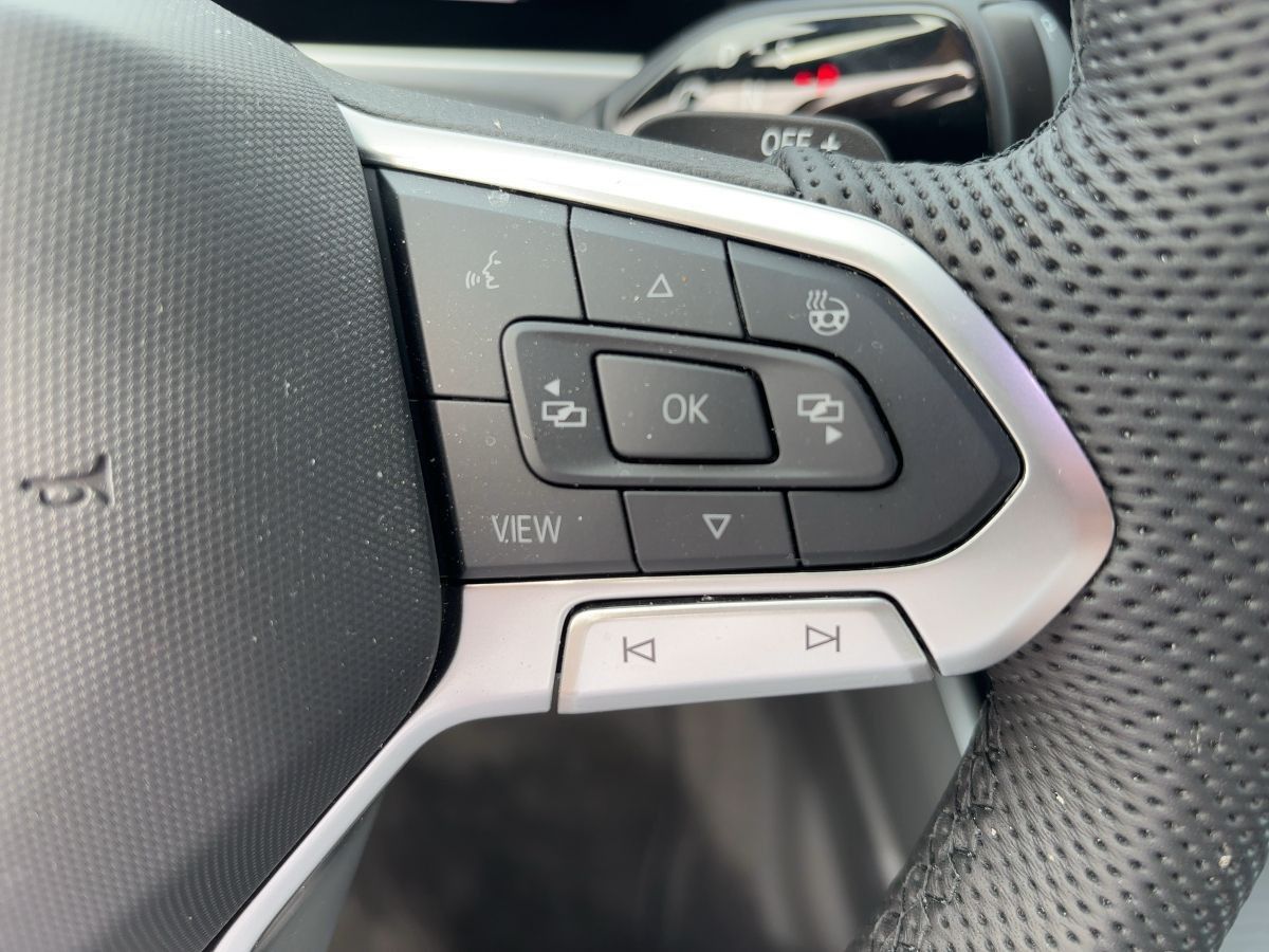 Volkswagen Passat Variant 2.0 TDI DSG 4M R-Line AHZV Pano H