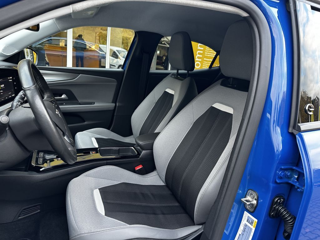 Opel Mokka-e Elegance - Samsaru's Car Outlet