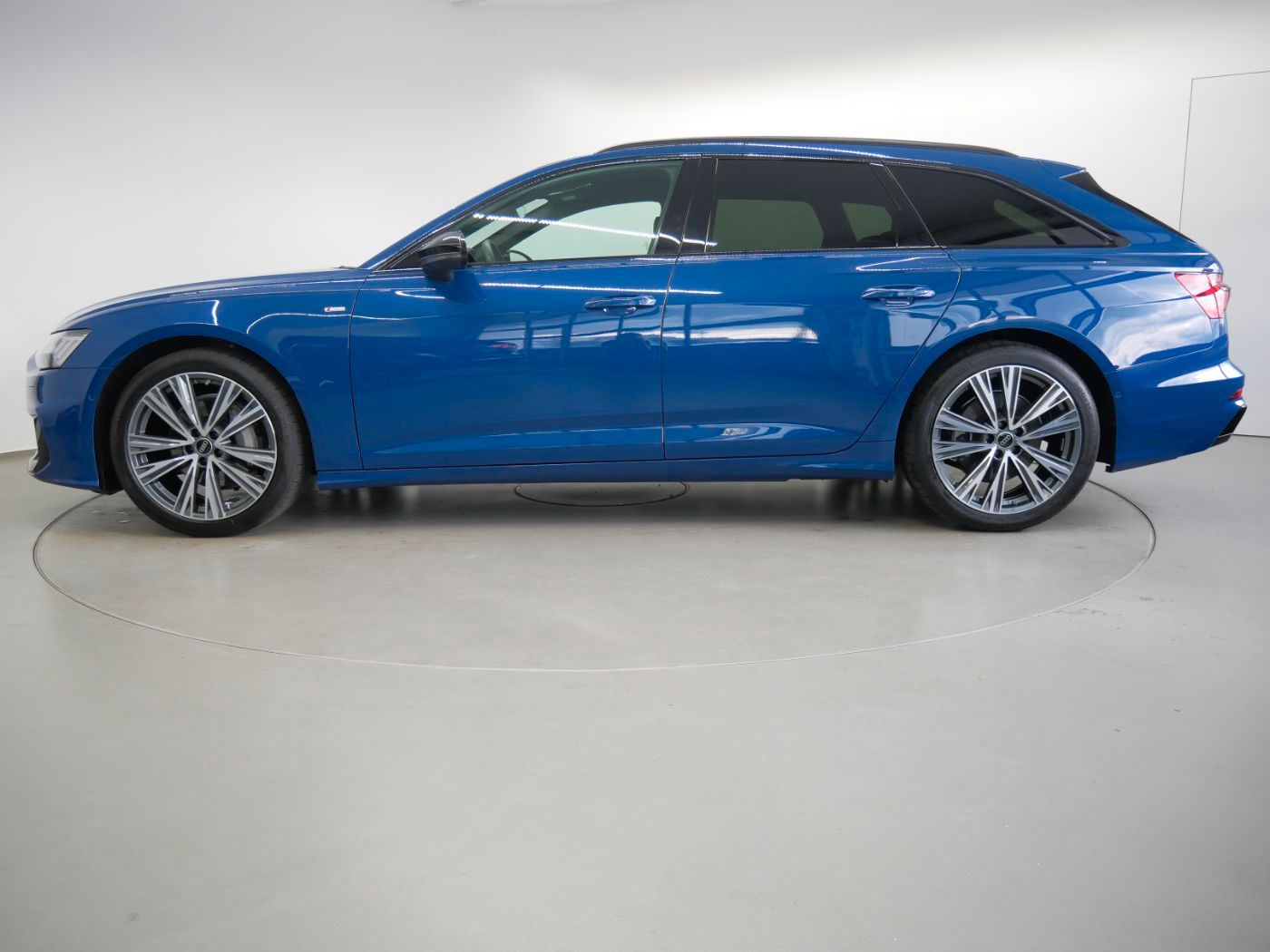 Audi A6 Avant 45 TFSI quattro S tro. S line MATRIX AH