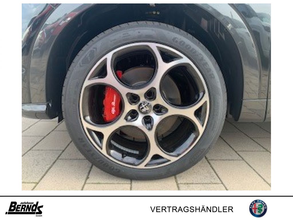 Alfa Romeo Tonale PHEV 280 Q4 Veloce ASSISTENZ-P. WINTER-P.