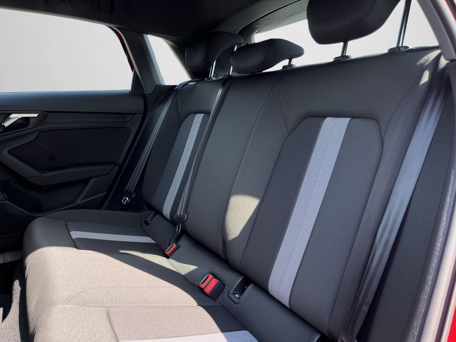 Audi A3 Sportback 40TFSI S-Tronic/LM/Assistenz-Paket/