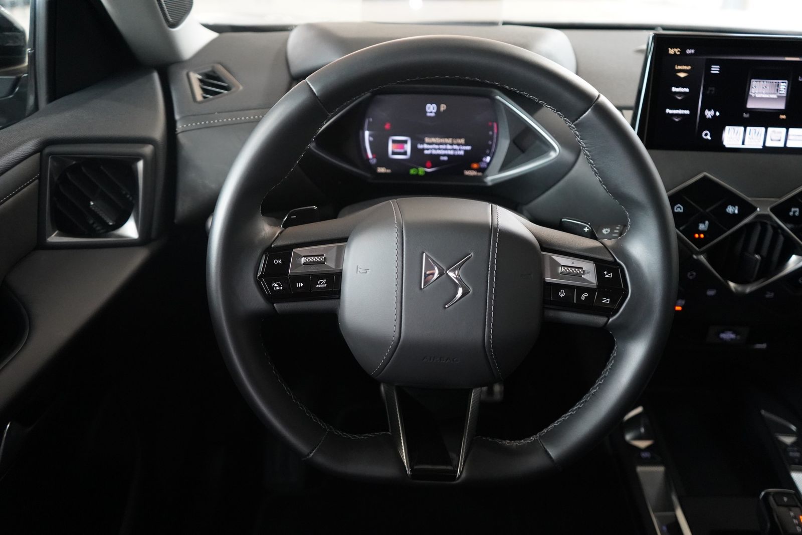 DS Automobiles DS 3  Crossback PureTech 130 Aut. LED ACC Navi 3