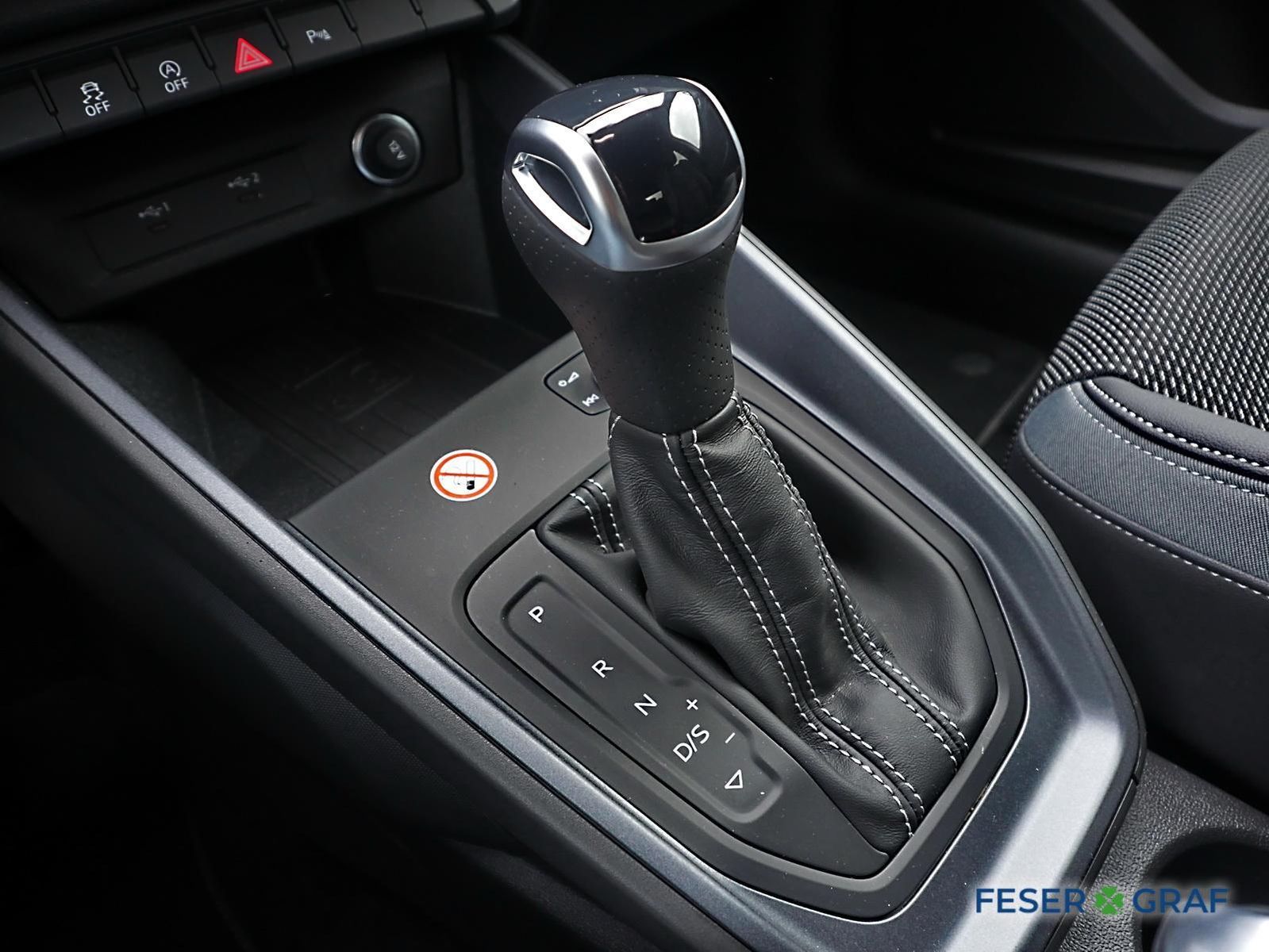 Audi A1 Sportback 30 TFSI S line S tronic - Samsaru's Car Outlet