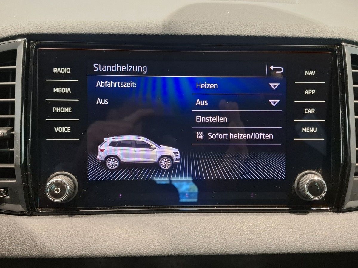 Skoda Karoq 2.0 TSI DSG Sportline 4x4 Standheizung