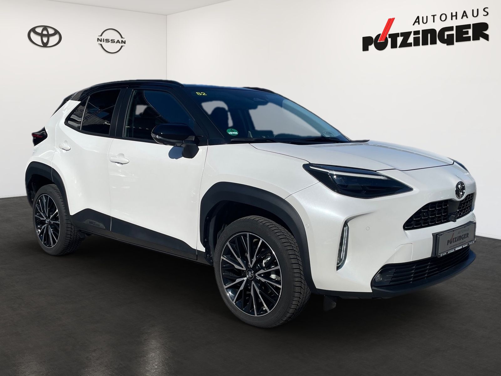 Toyota Yaris Cross 1.5Hybrid Style Plus,HUD,JBL,Navi,SH