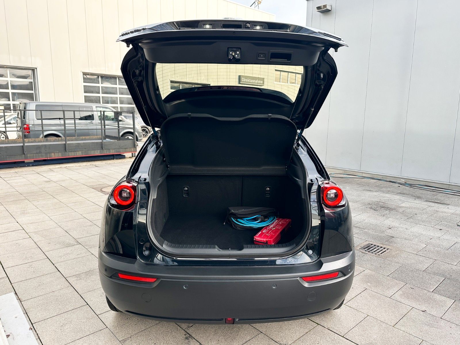 Mazda MX-30 EV Sc.Lad.50kW MAKOTO PREMIUM-P /ACC/360°K