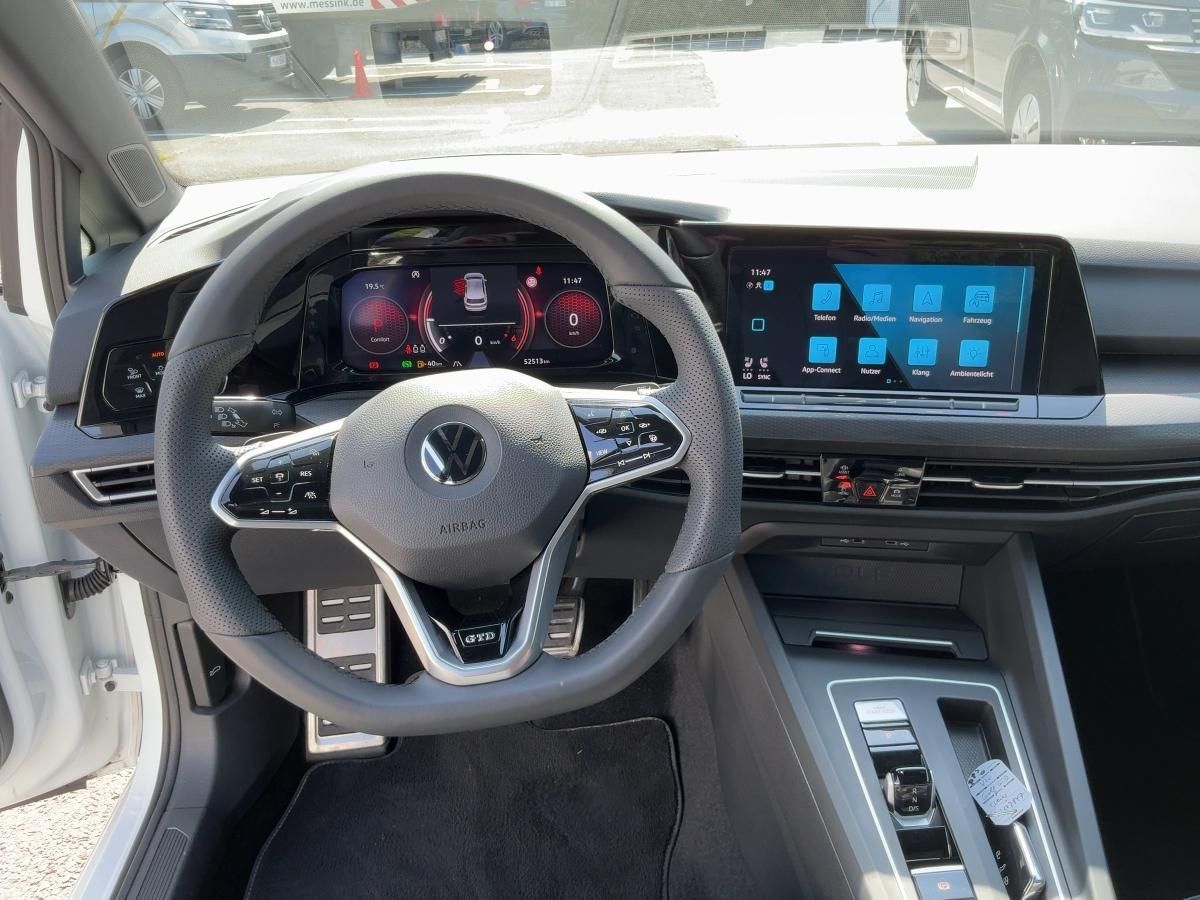 Volkswagen Golf VIII 2.0 TDI GTD - Samsaru's Car Outlet