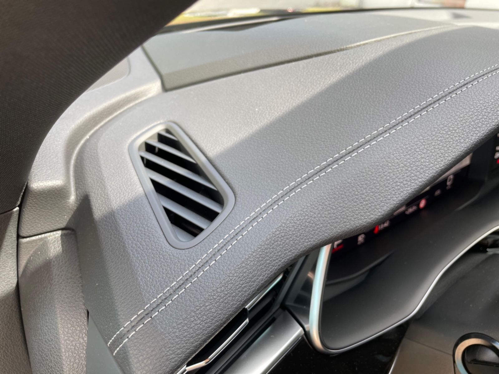 Audi Q8 50TDI S Line New - Samsaru's Car Outlet