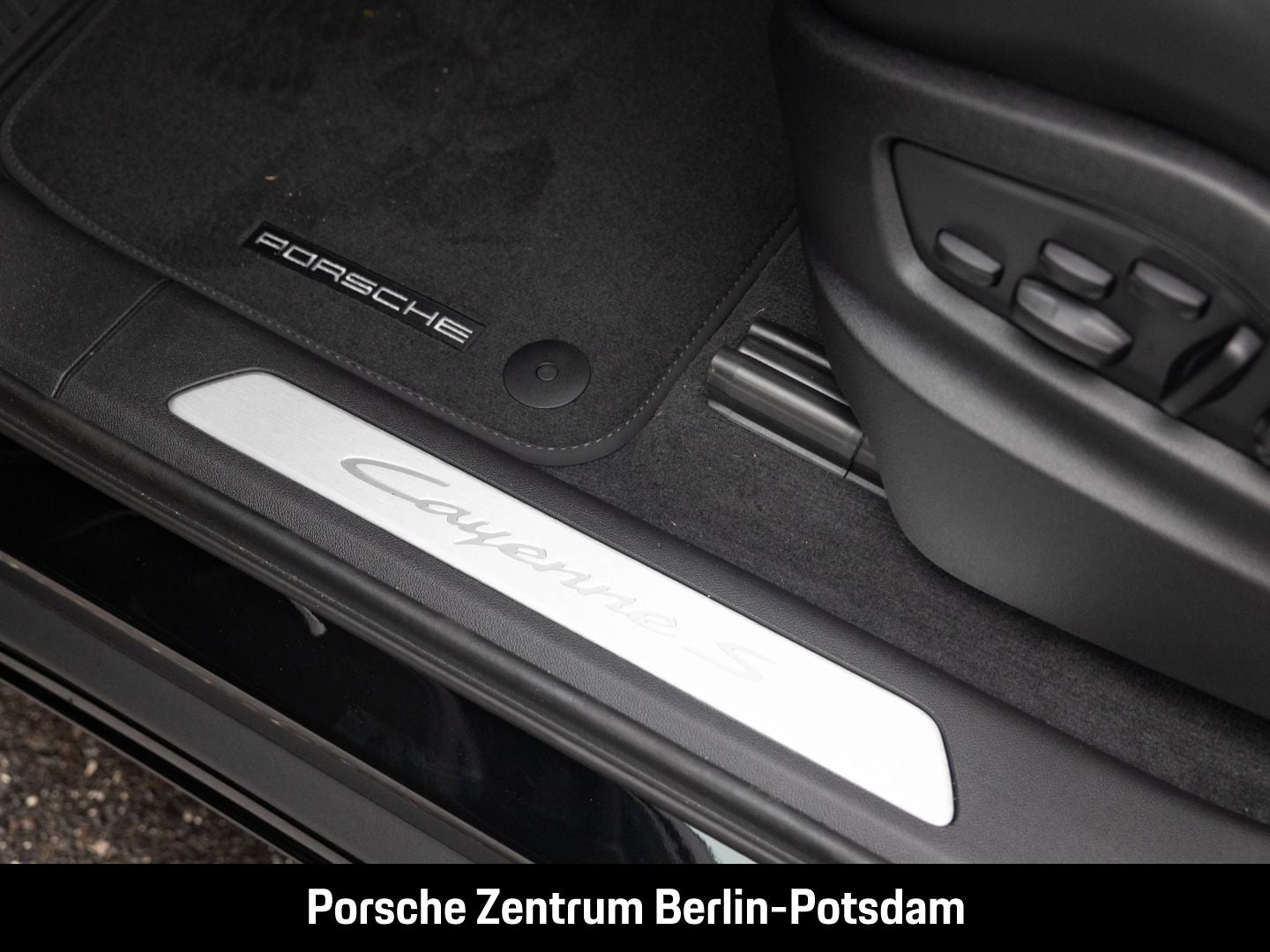 Porsche Cayenne S Coupe BOSE Sportabgas Luftfederung LED