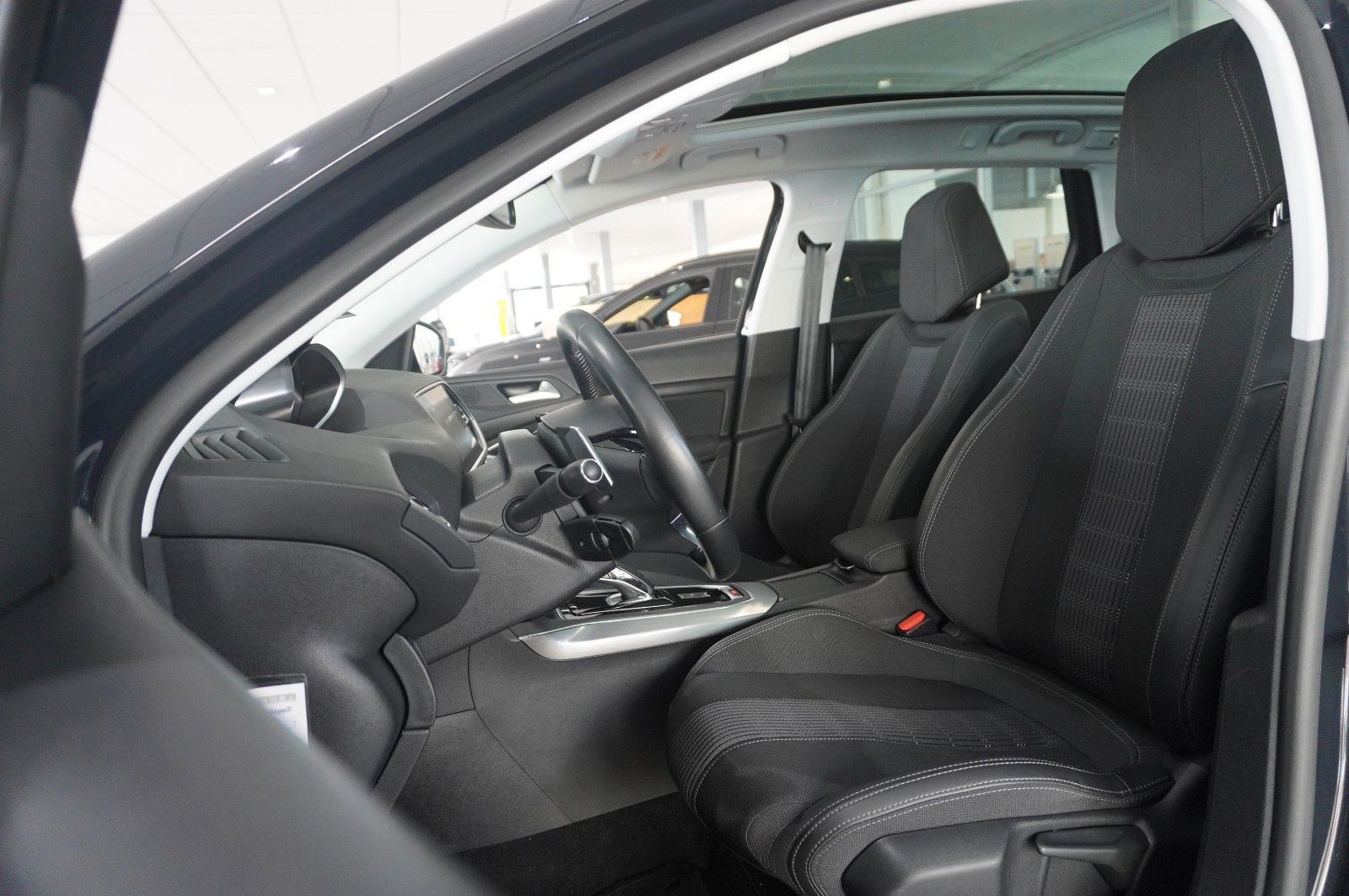 Peugeot 308 SW 1.5D ALLURE BUSINESS - Samsaru's Car Outlet