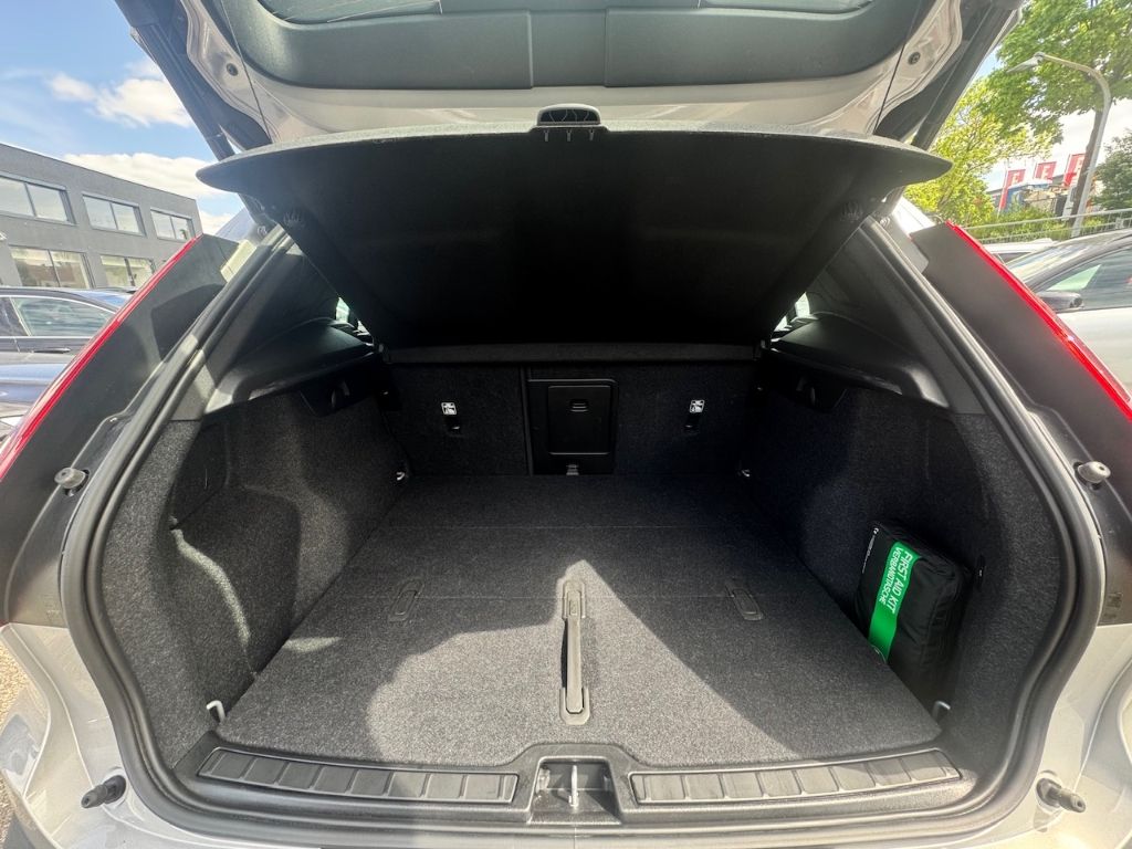 Volvo XC40 Plus (EX40) Recharge Pure Electric StandHZG