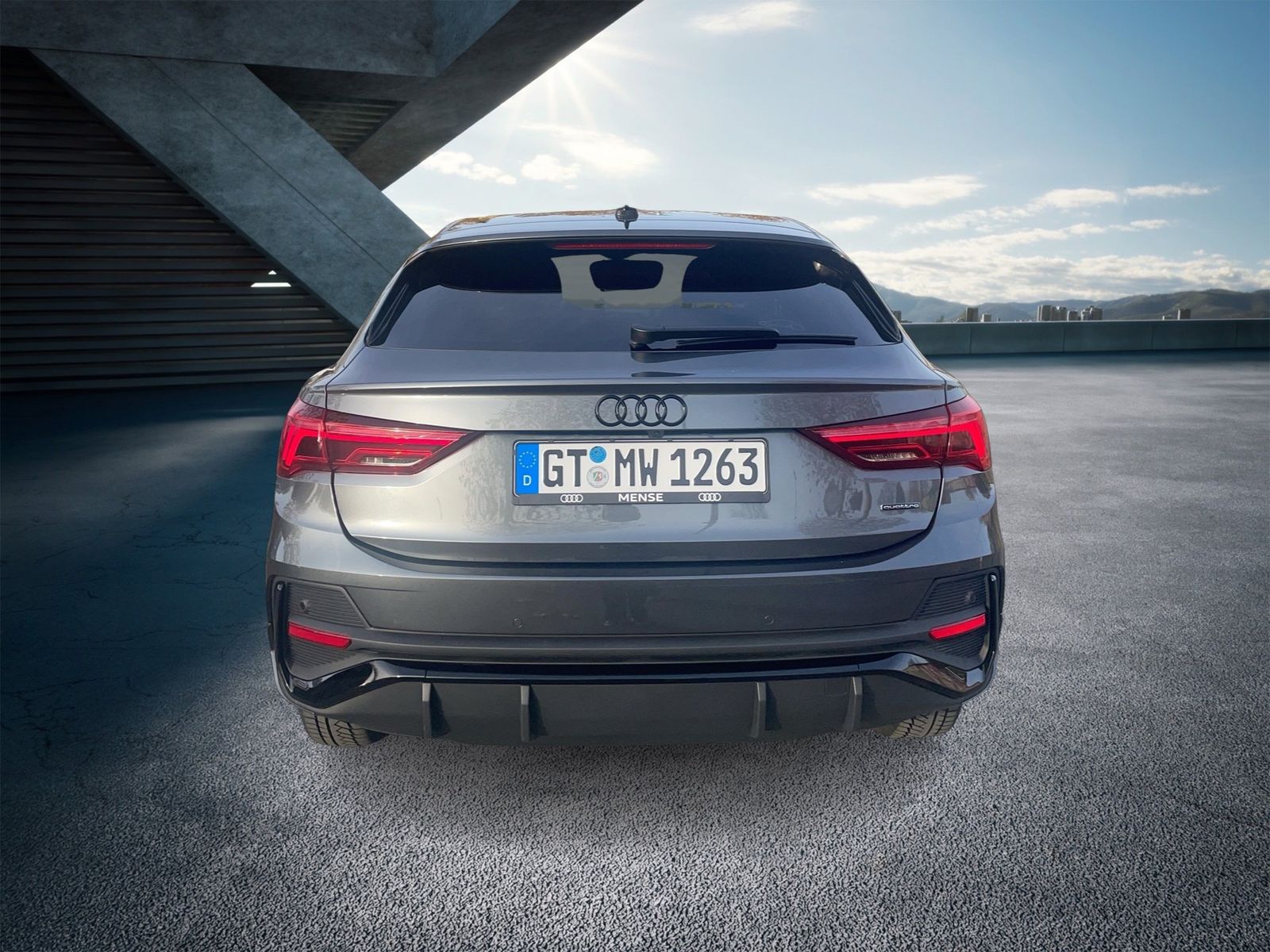 Audi Q3 Sportback 40TFSI S-Line Matrix|AHK|Pano