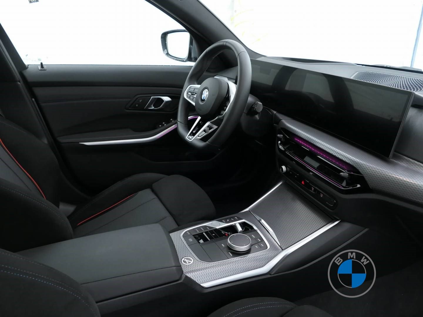 BMW 320i Touring M Sport 19" AHK Pano HIFI