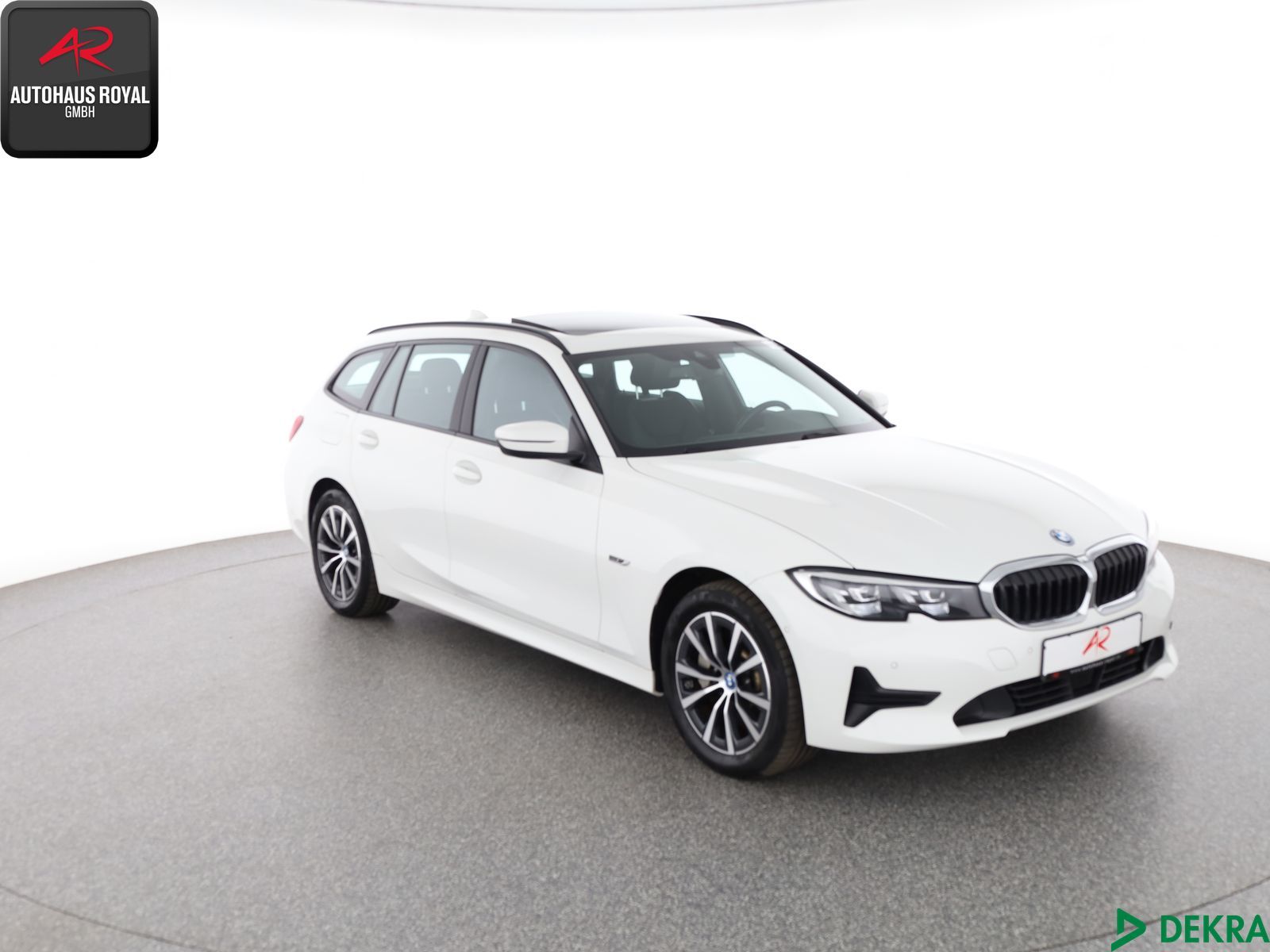 BMW 330 e T xDrive - Samsaru's Car Outlet
