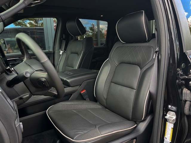 Dodge RAM 1500 Limited Night 3.0l HO  Hurricane