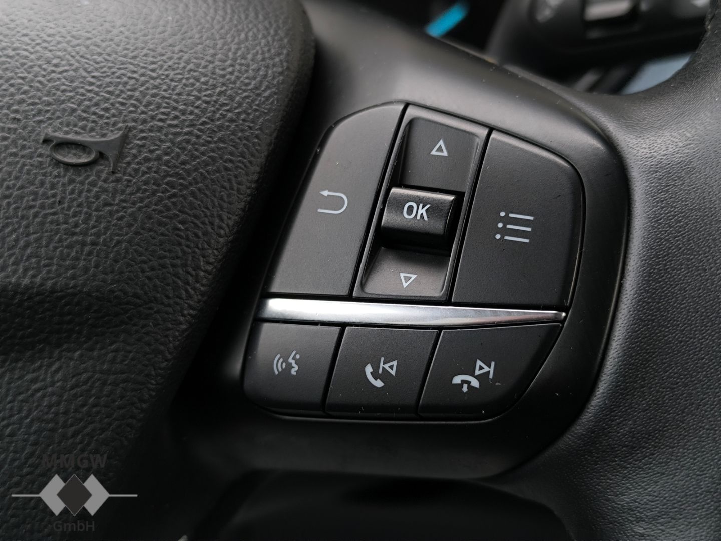 Ford Focus Turnier Active - Samsaru's Car Outlet