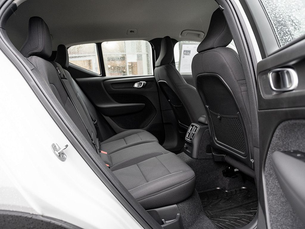 Volvo XC40 T4 Recharge Inscription Expression