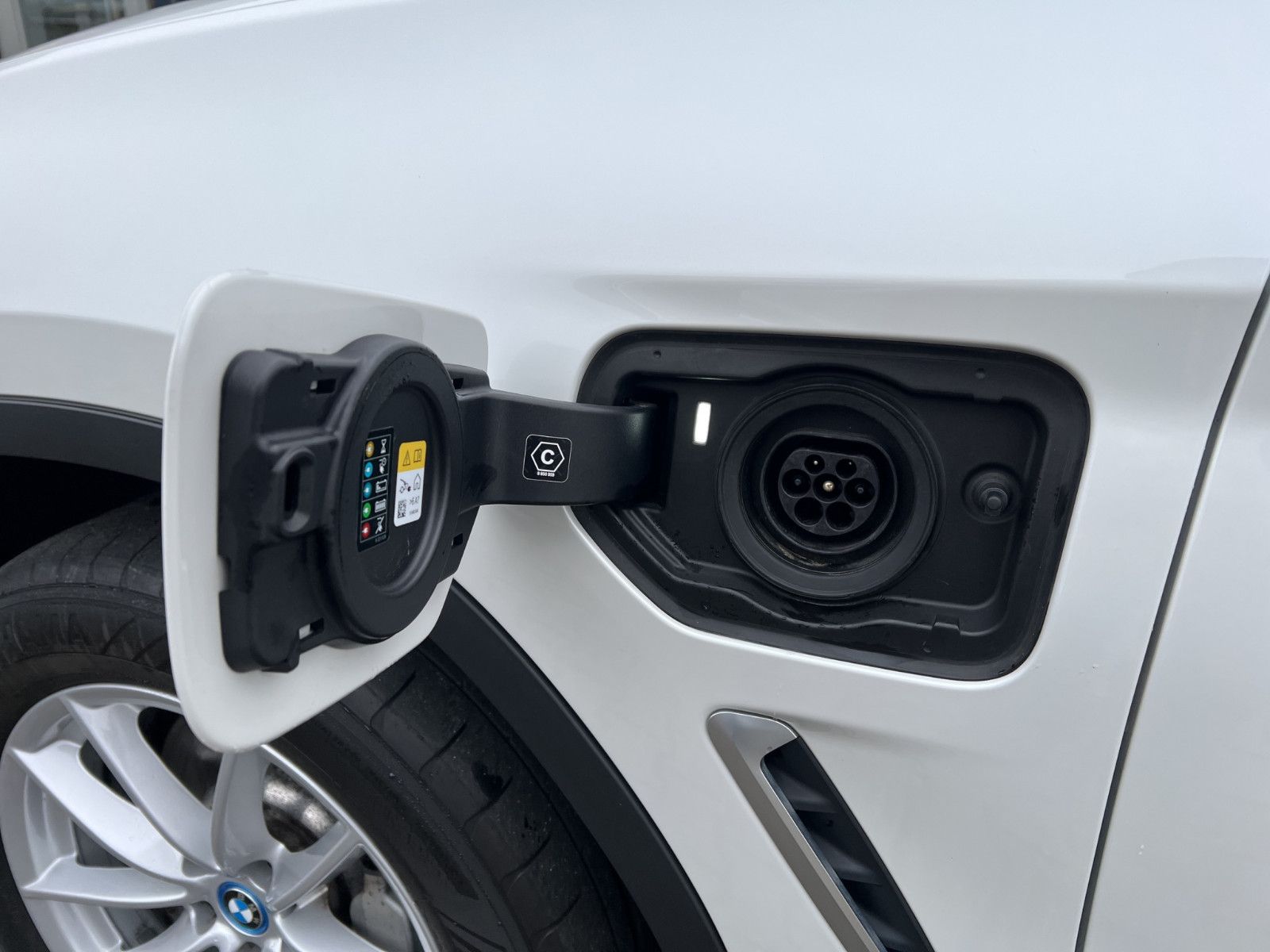 BMW X3 xDrive30e Aut., Panorama, adLED, RFK