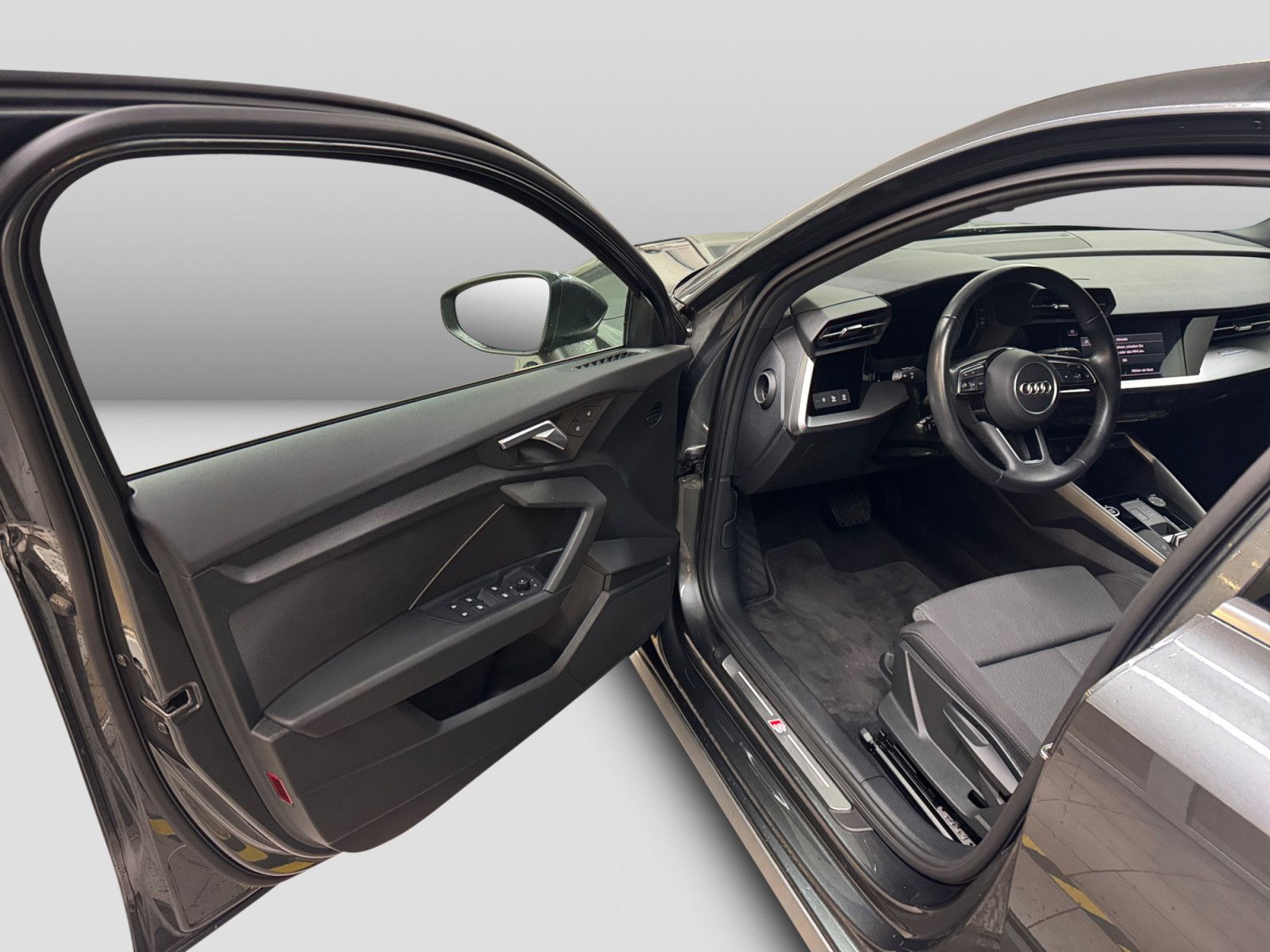 Audi A3 Sportback 35 TFSI S line Virtual CAM Carplay