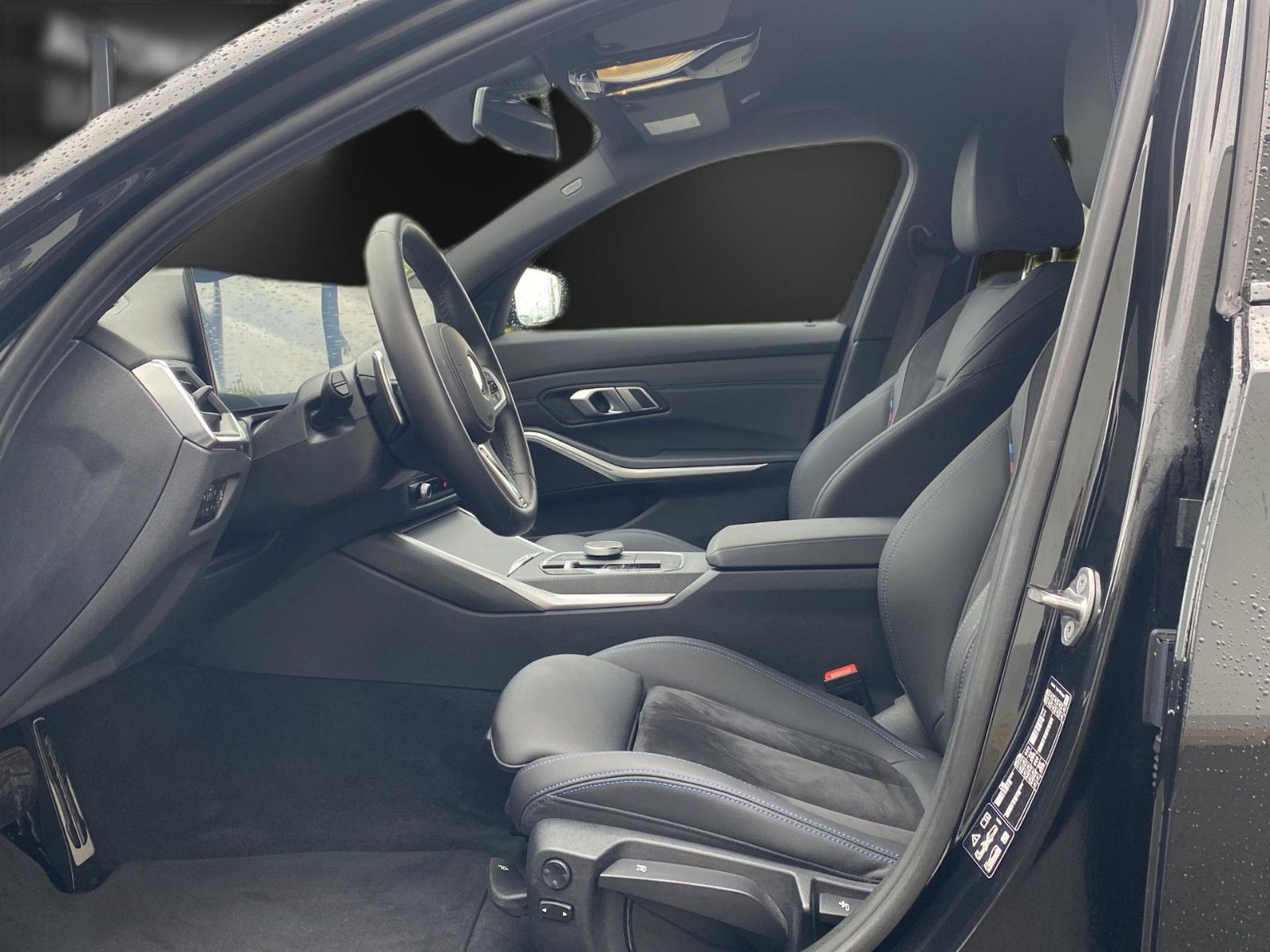 BMW 320 d xD M Sport - Samsaru's Car Outlet
