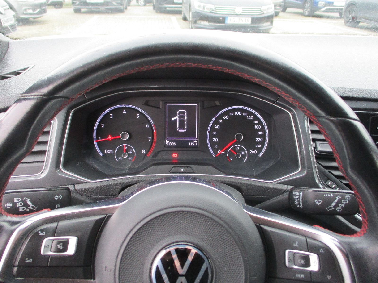 Volkswagen T-Roc Sport - Samsaru's Car Outlet