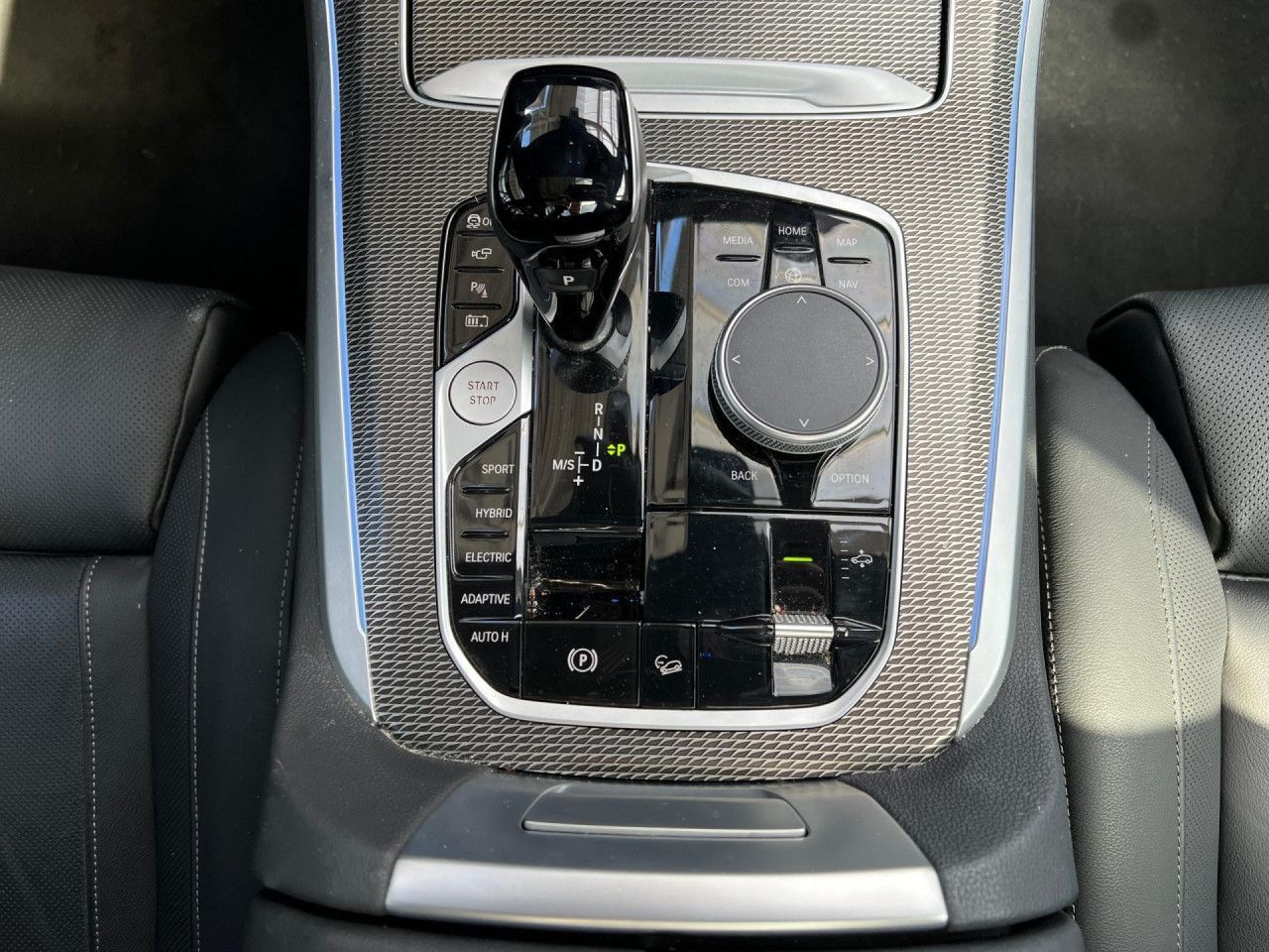 BMW X5 xDrive45e M Sport LiCoPro HUD AHK Pano Laser