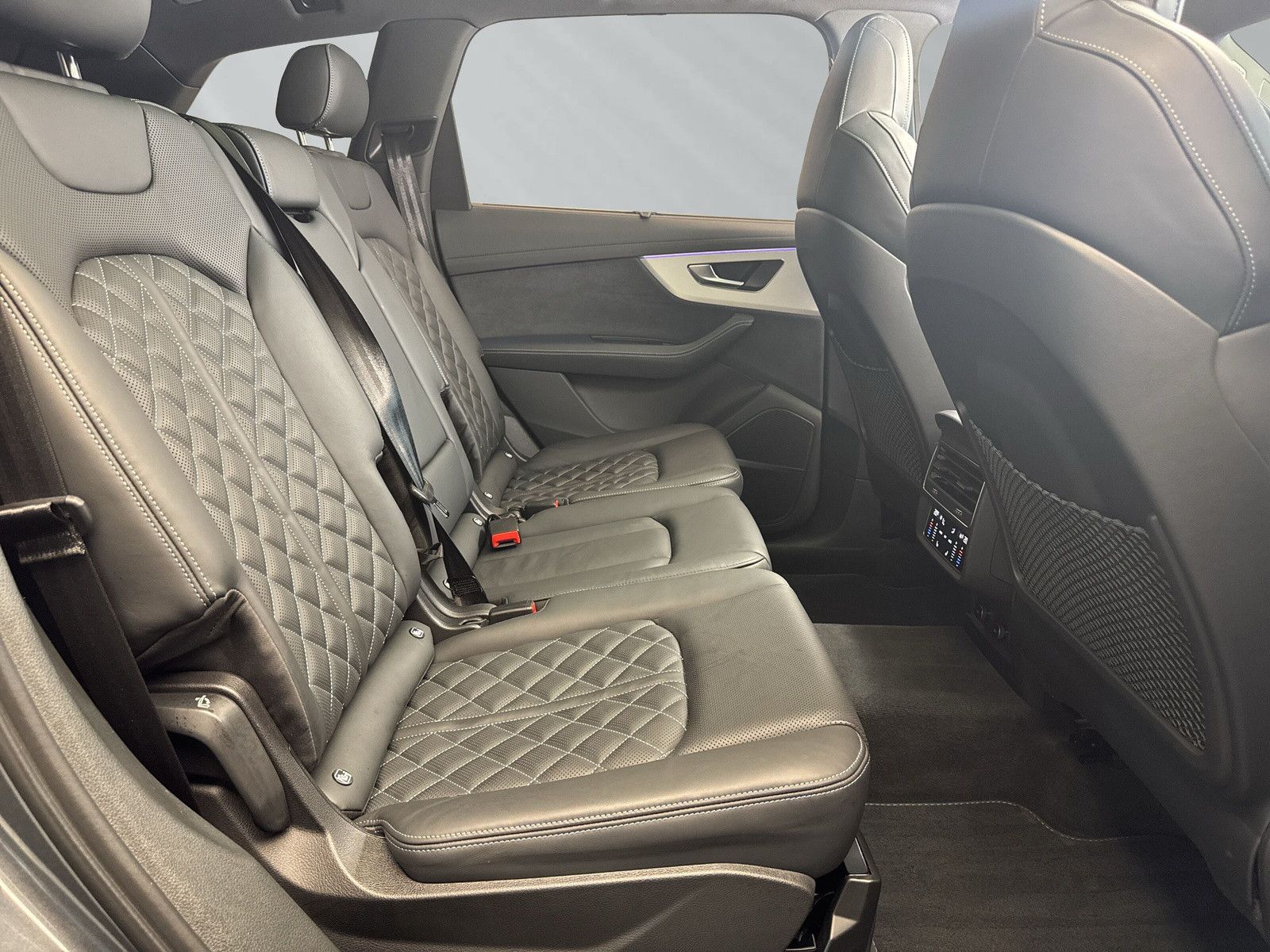 Audi Q7 SUV S line Q7 3.0 TDI quattro