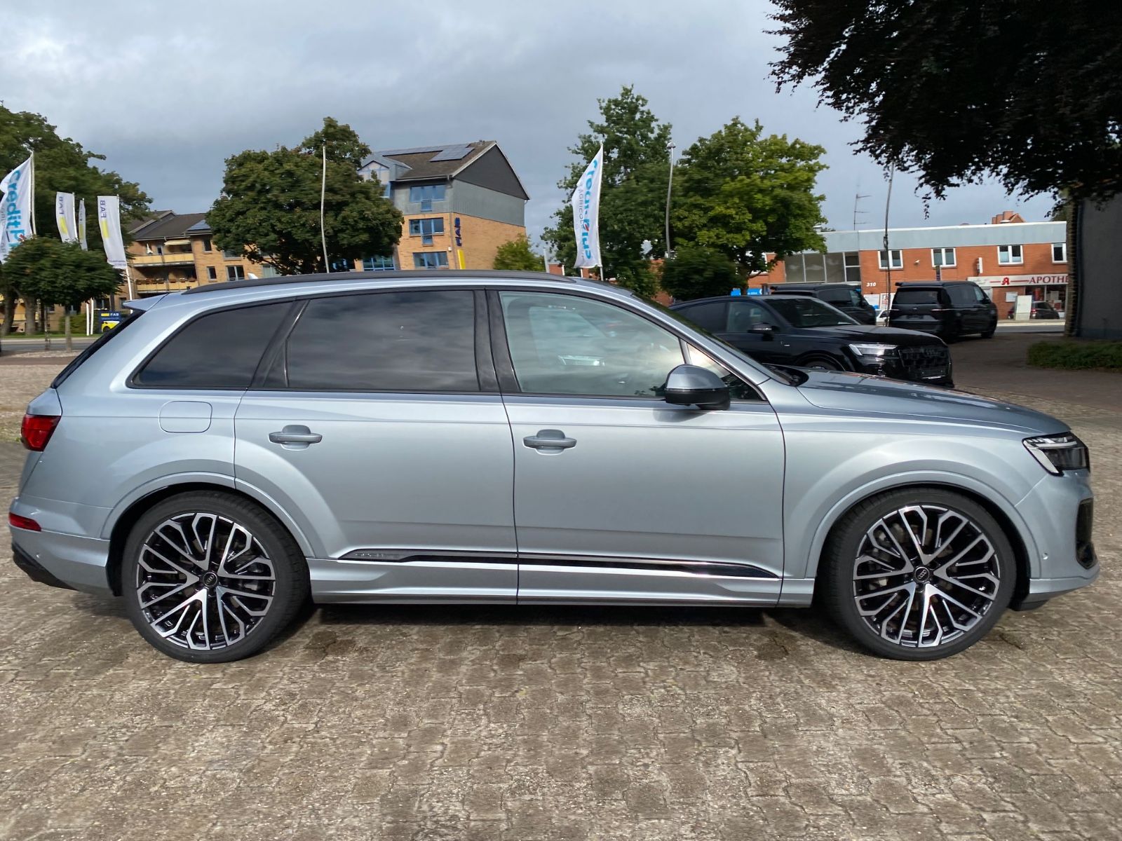 Audi Q7 50 TD  S line Pano Allradl Standheizung 22 Z