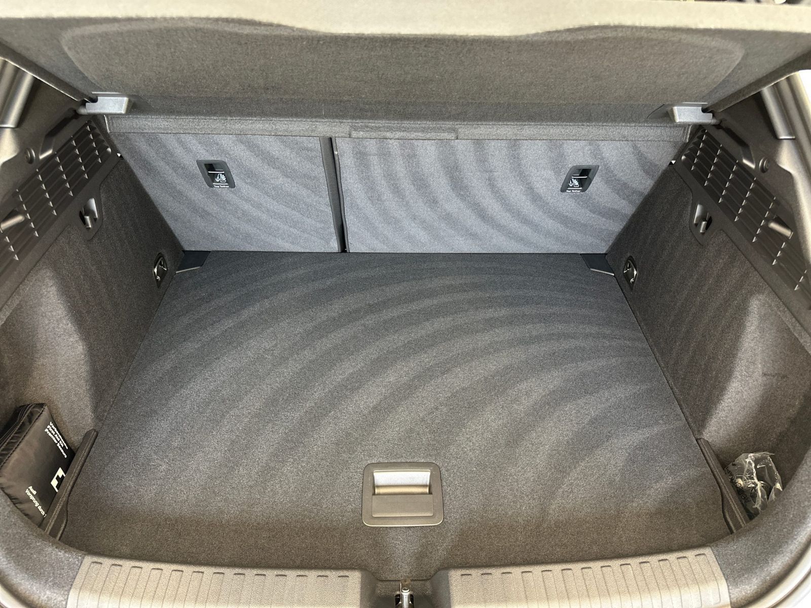 Audi A3 Sportback 35 TFSI S line - Samsaru's Car Outlet