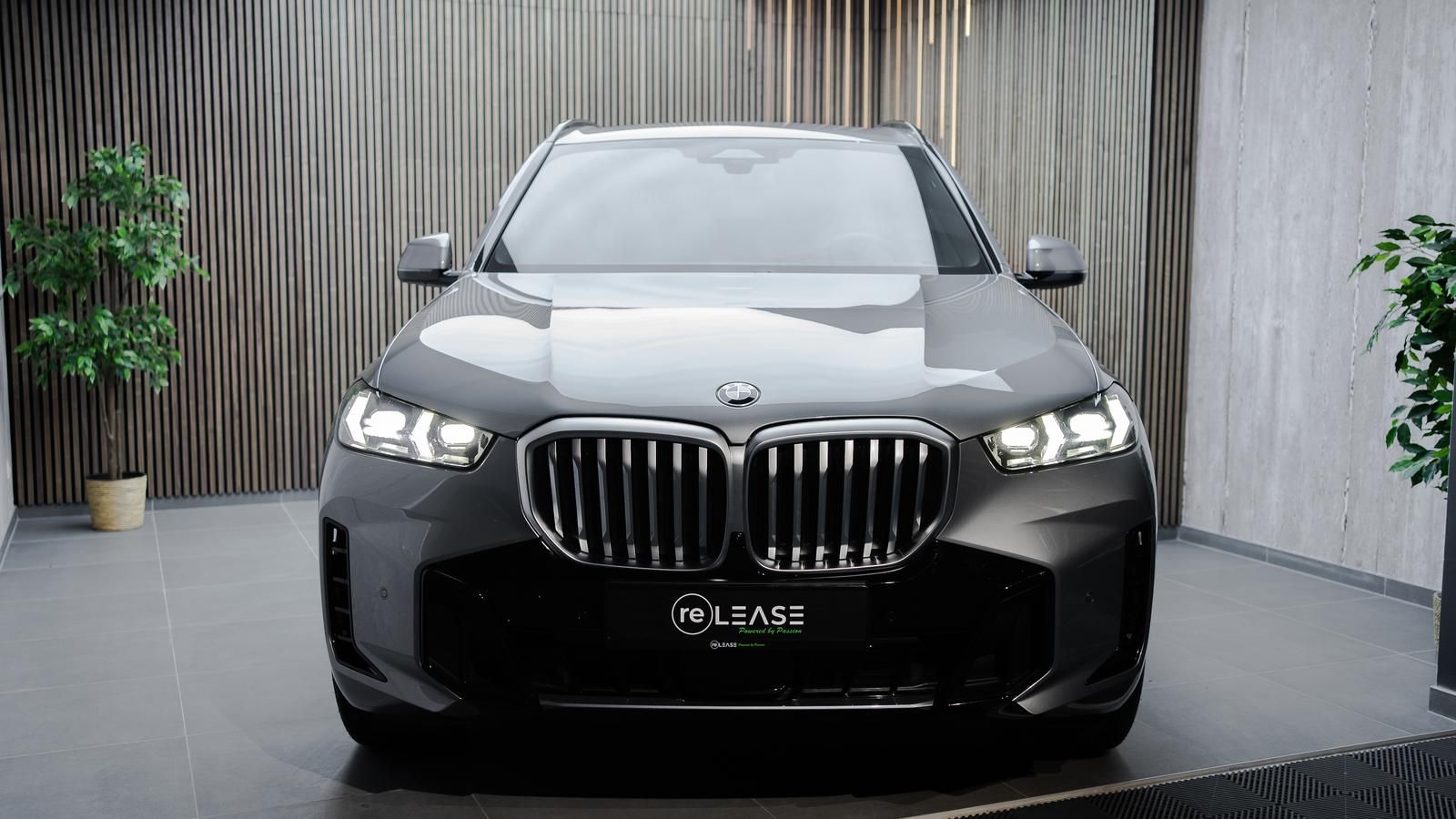 BMW X5 xDrive30d M-Sport HuD AHK 360 Luft H&K Softcl