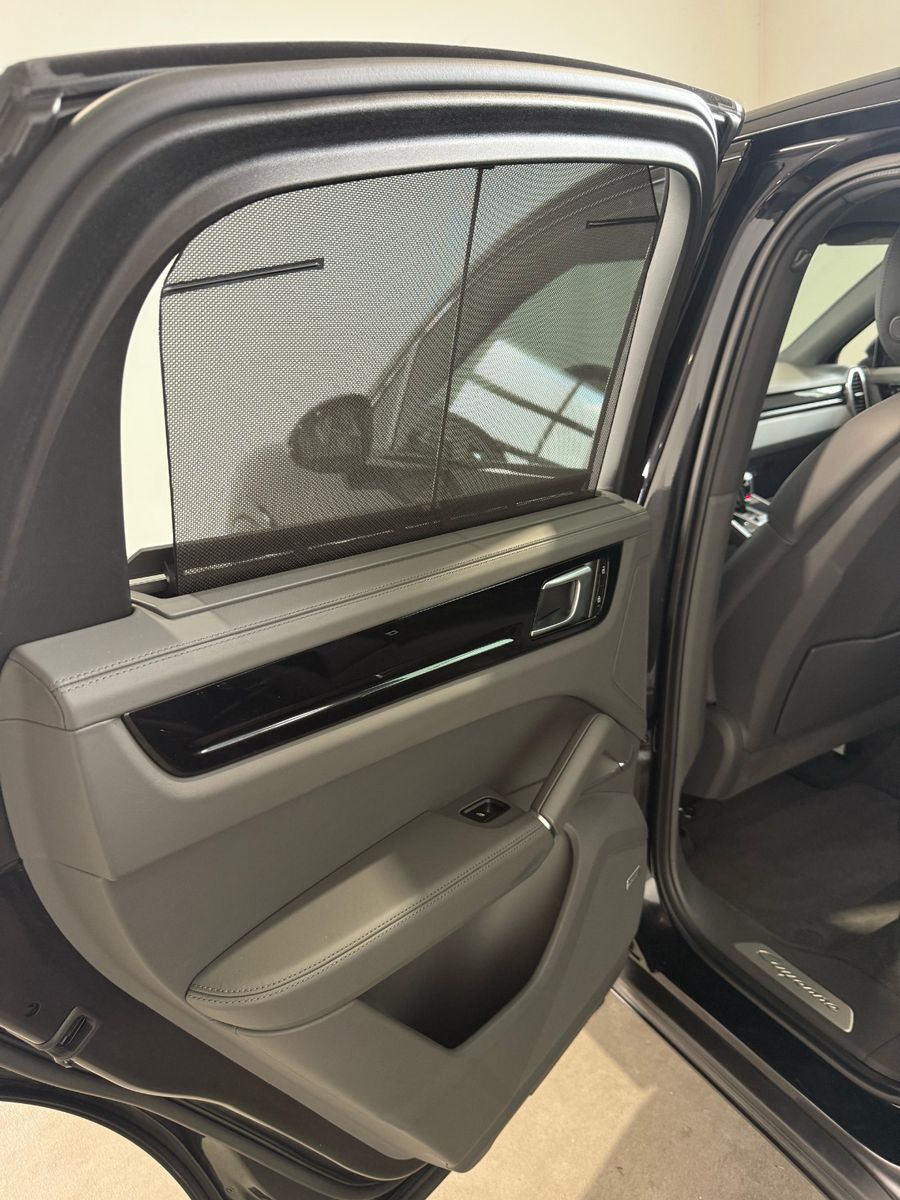 Porsche Cayenne Coupe E-Hybrid AHK+PANO+HUD+BOSE+360KAM