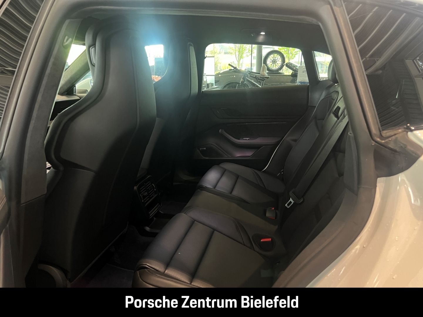 Porsche Taycan GTS Sport Turismo BOSE Panorama LED-Matri
