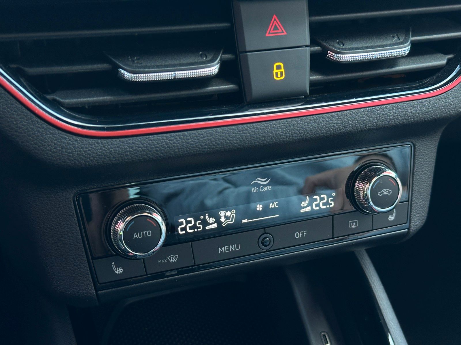 Skoda Kamiq 1.5TSi DSG Monte Carlo - Samsaru's Car Outlet