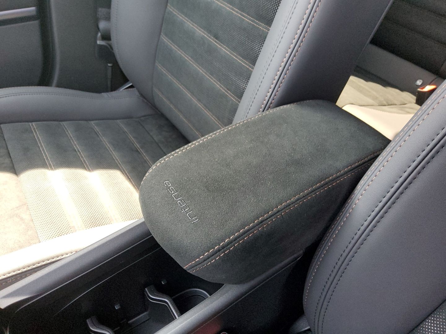 Alfa Romeo Junior Intensa Sondermodell, SHZ, Navi, 360°, 1,