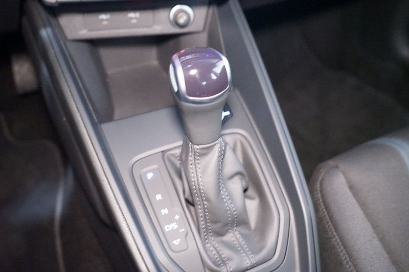 Audi A1 1.5 35 TFSI Sportback S-tronic*Kamera*Navi*DA