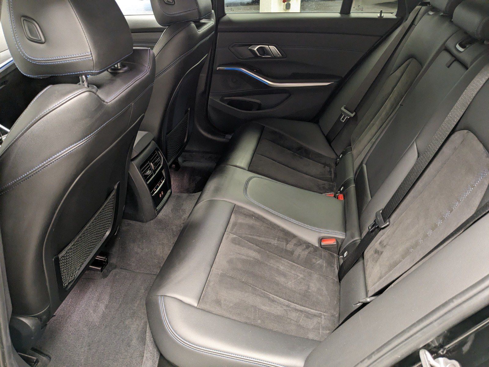 BMW 320e M Sport - Samsaru's Car Outlet