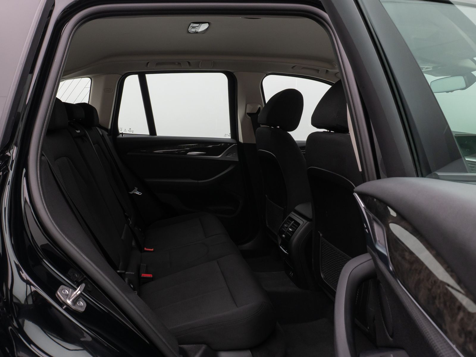 BMW X3 xD30e Kamera DAB HiFi Lenkrhzg Komfort Alarm