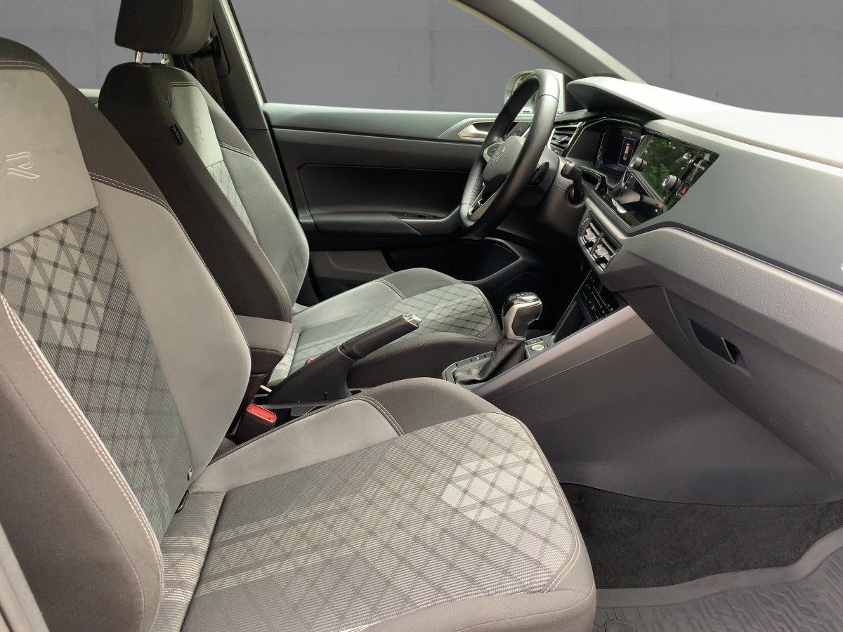 Volkswagen Taigo 1.0 TSI DSG R-LINE - Samsaru's Car Outlet