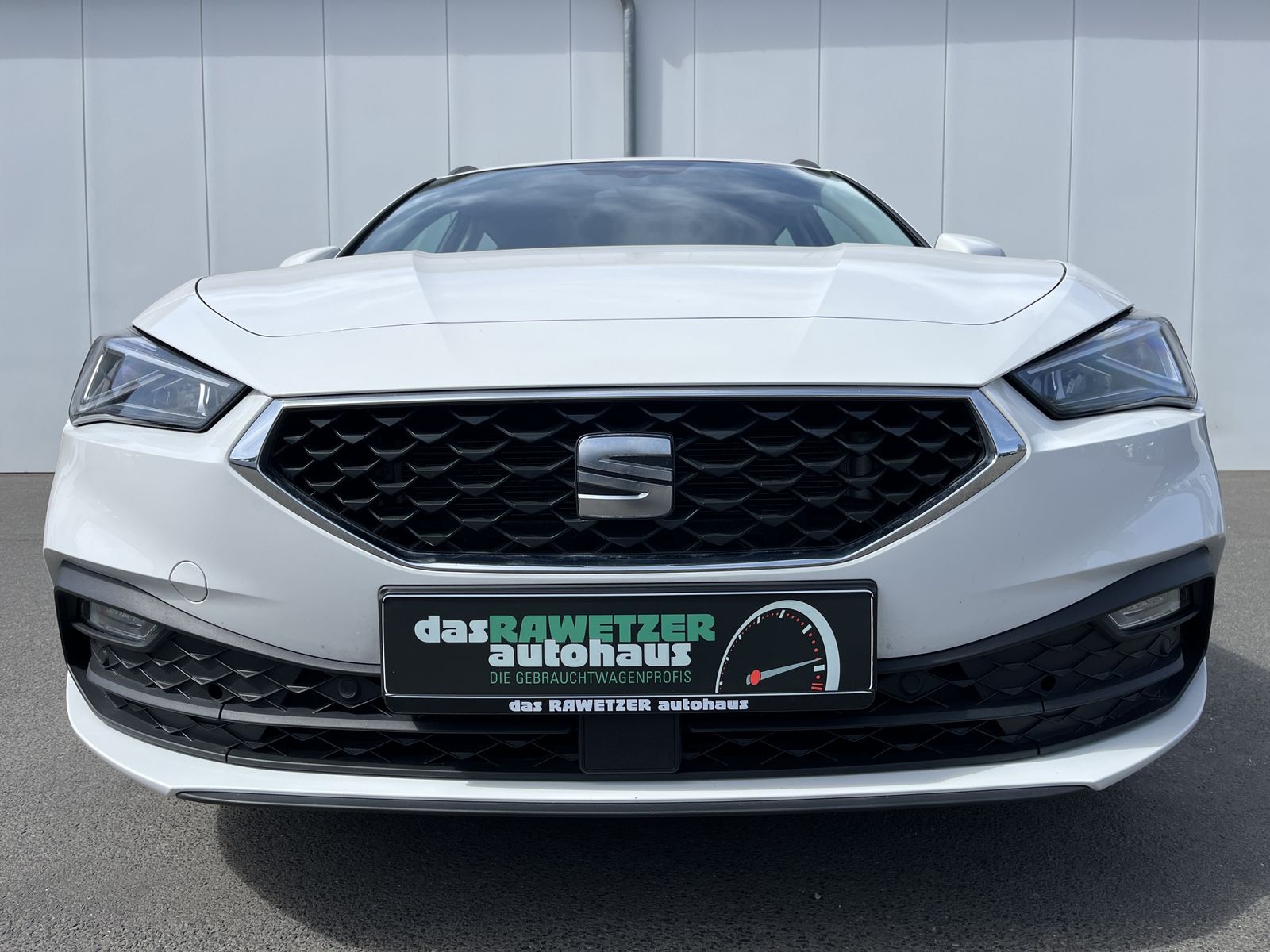 Seat Leon SP 2.0 TDI DSG Style 141€ m.20% Anz.AHK Nav