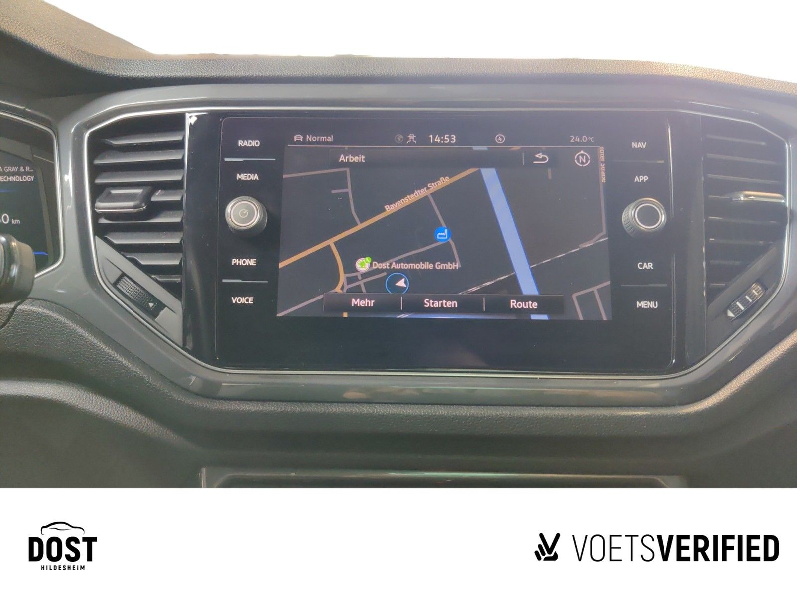 Volkswagen T-Roc 1.5 TSI Sport DSG R-LINE+ - Samsaru's Car Outlet