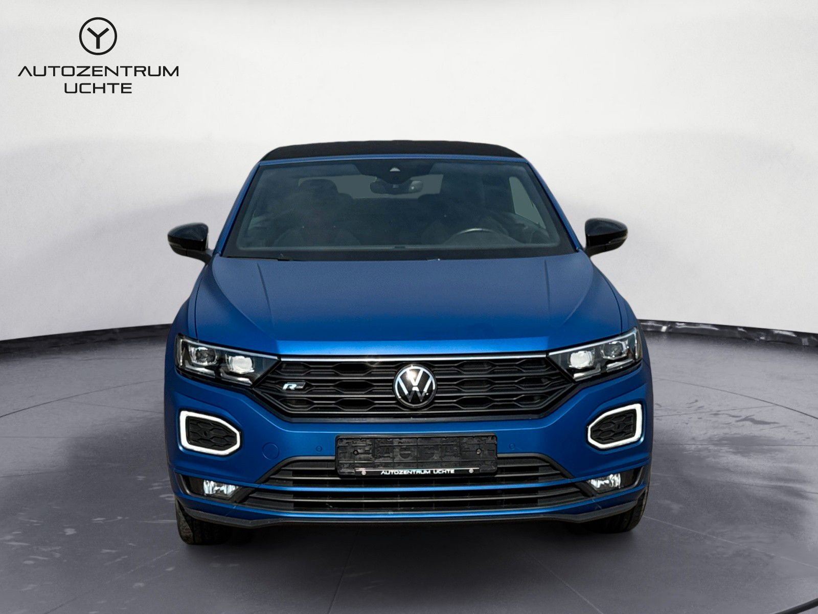 Volkswagen T-Roc R-Line Edition - Samsaru's Car Outlet