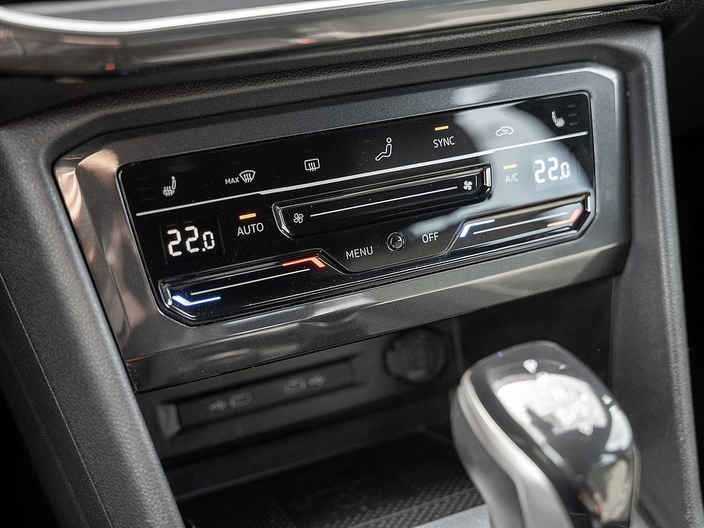Seat Tarraco 2.0 TSI 4Drive AHK NAVI LED ACC SHZ