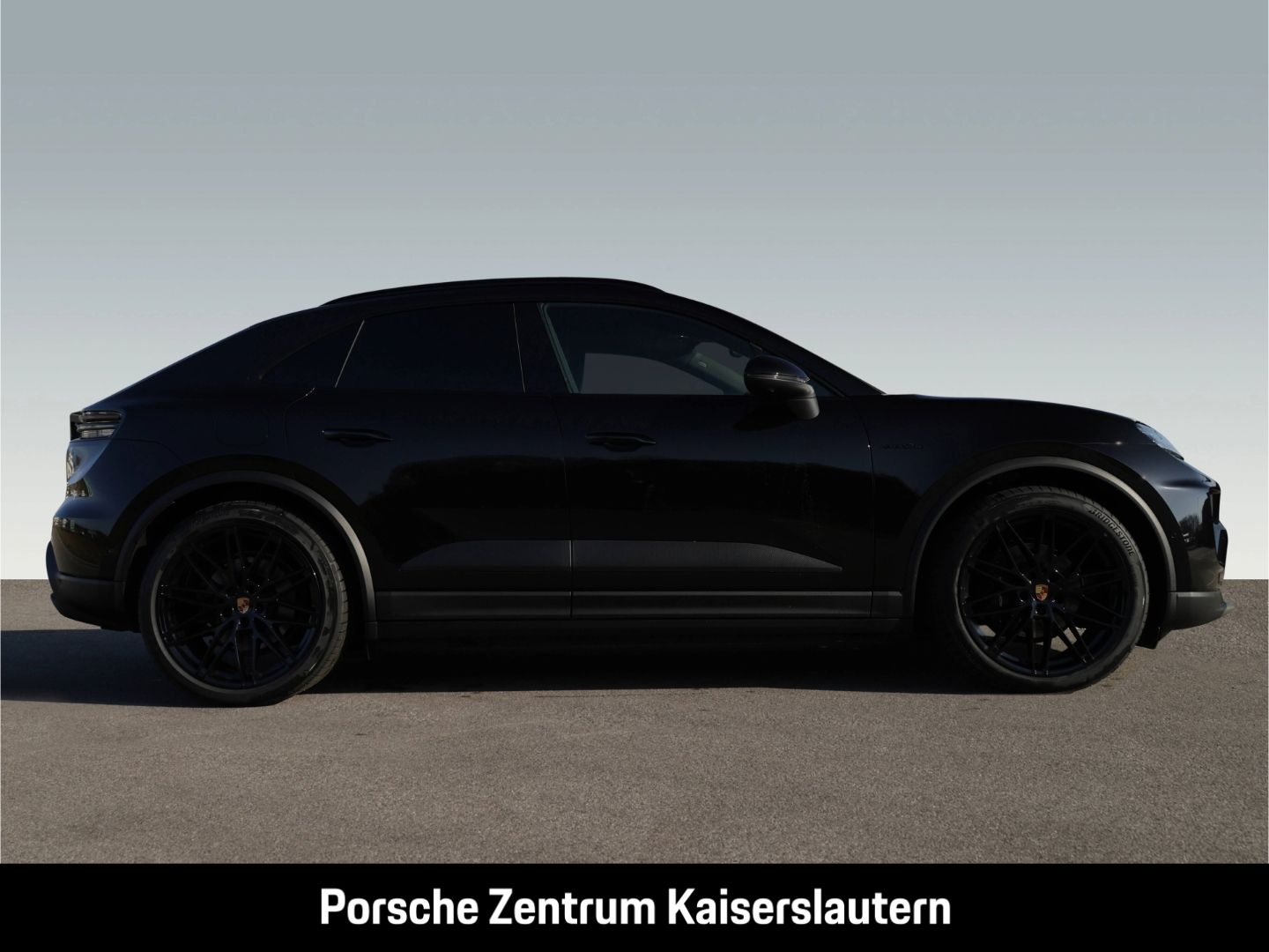Porsche Macan 4 BOSE Luftfederung Rückfahrkamera LED