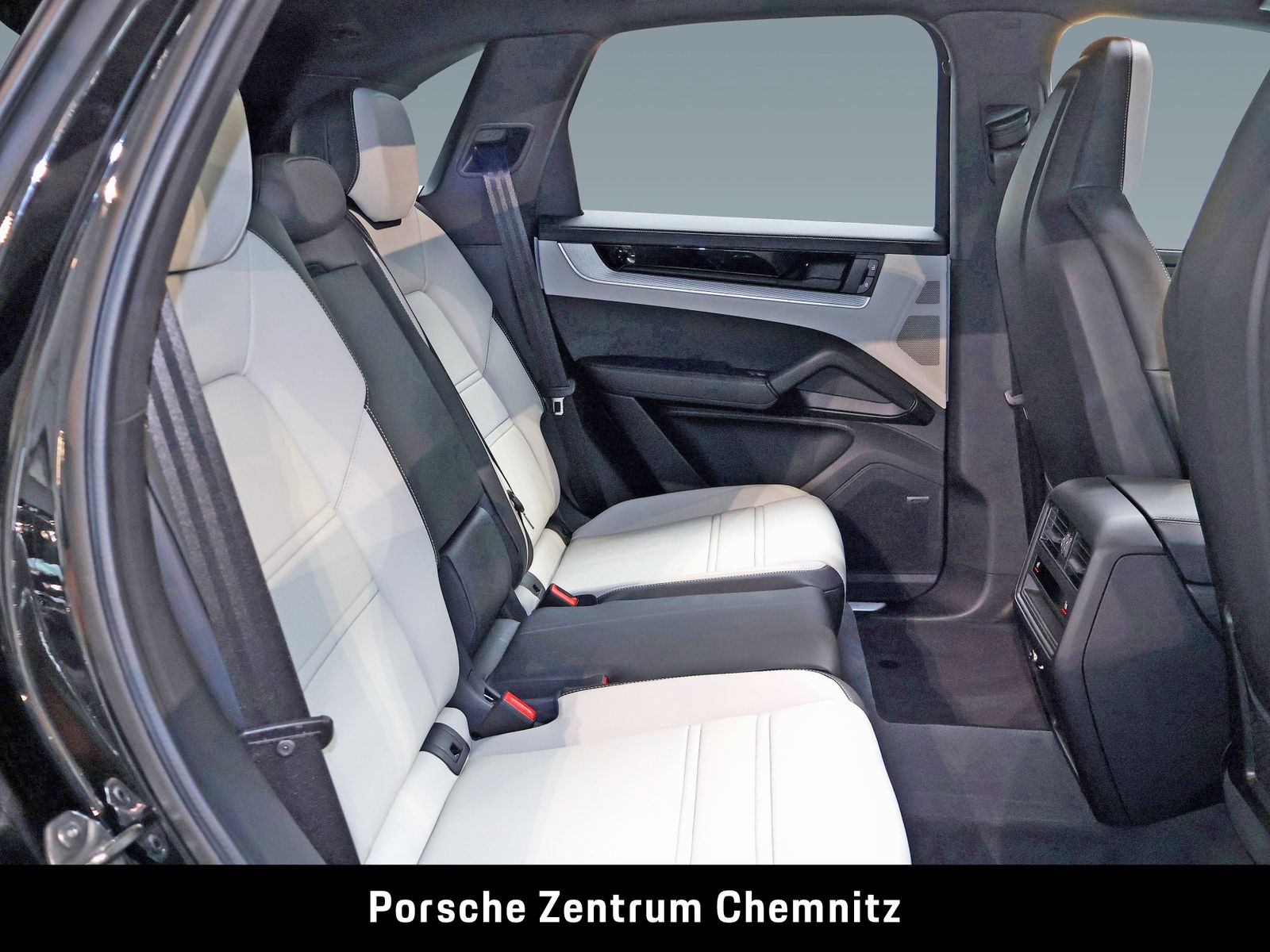 Porsche Cayenne S Sportabgas;Pano;Sitzbelüft.;Standhzg.