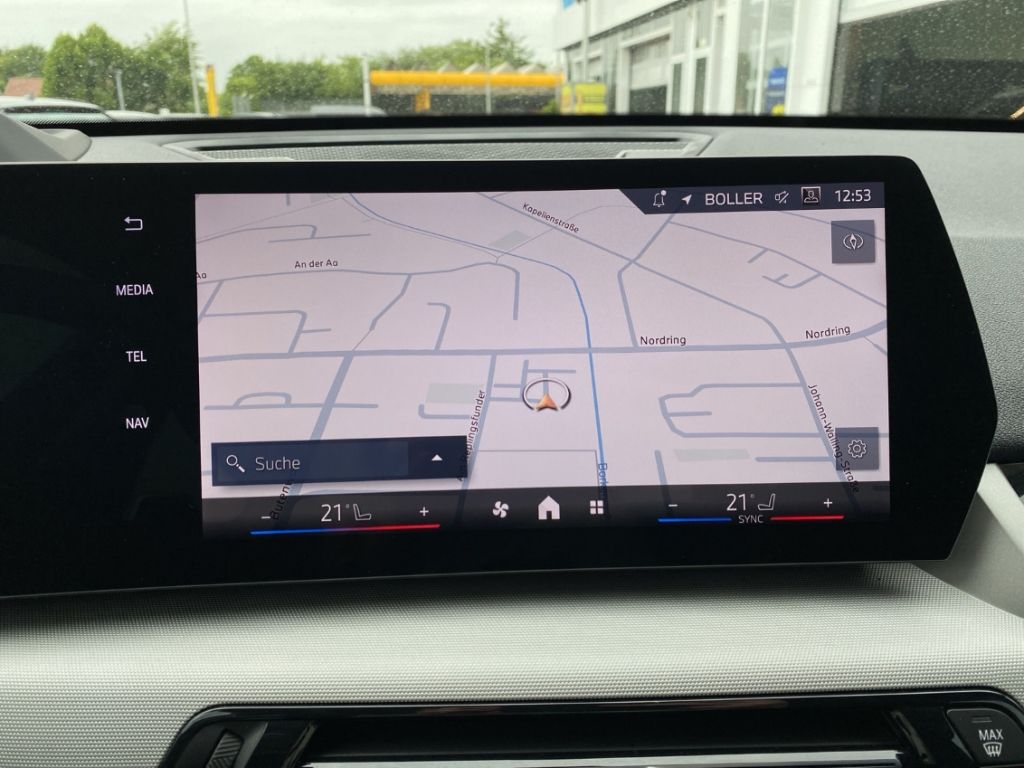 BMW X1 xDrive20d LiveCockpitPro - Samsaru's Car Outlet